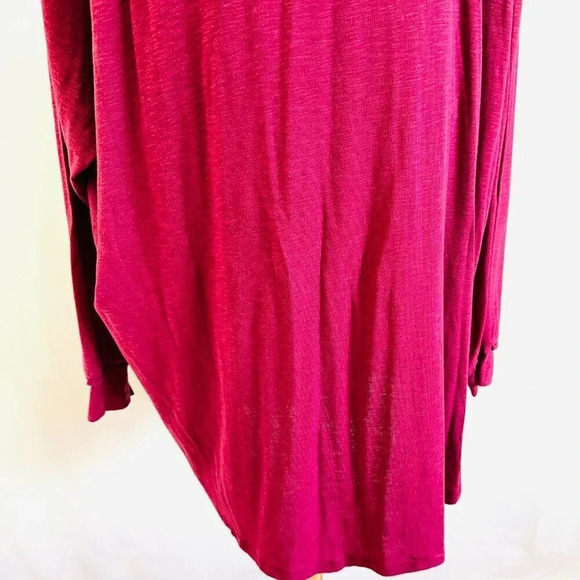 NWT LAUREN CONRAD Women Long Sleeve Pullover Scoop Neck Red Shirt Plus Size 4X - Picture 4 of 13